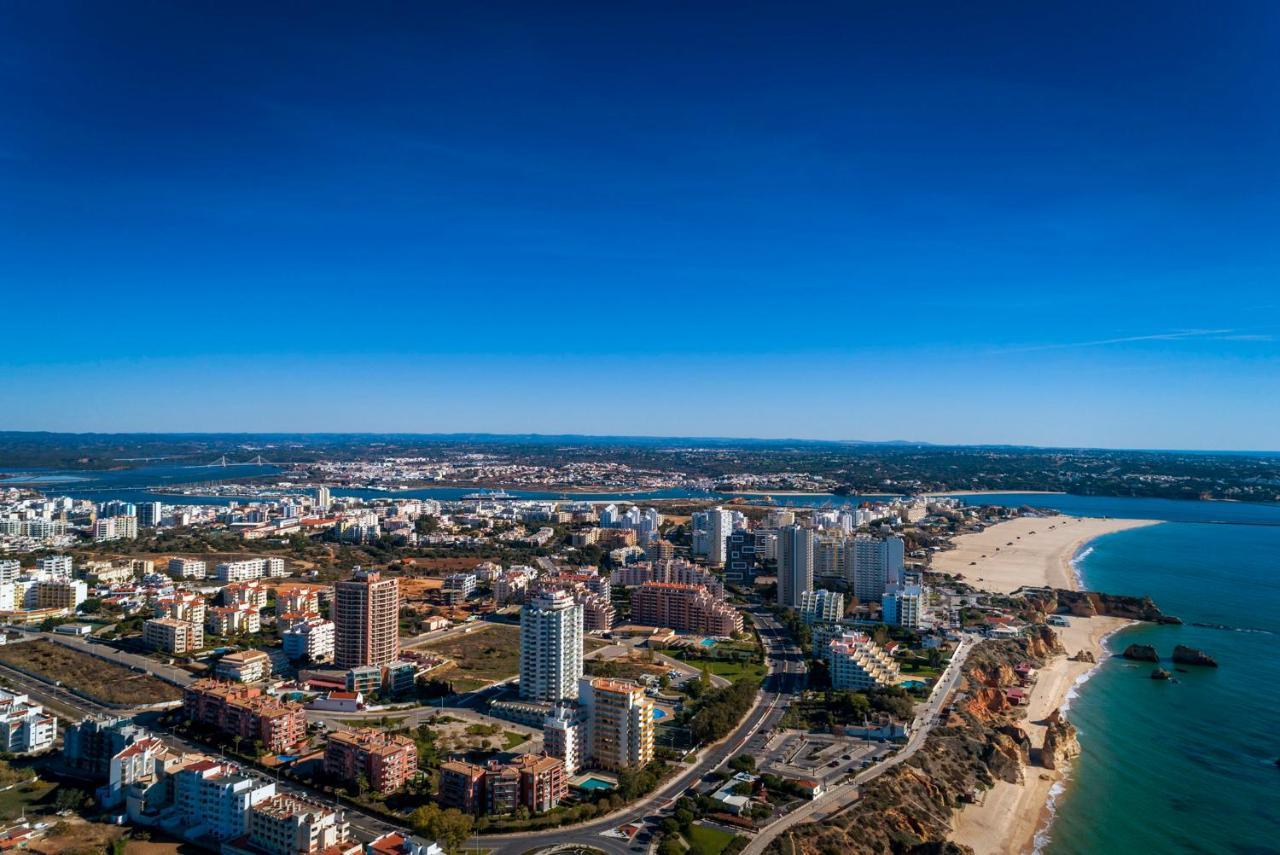 B02 - Fantastic Apartment With Pool Portimao Exterior photo