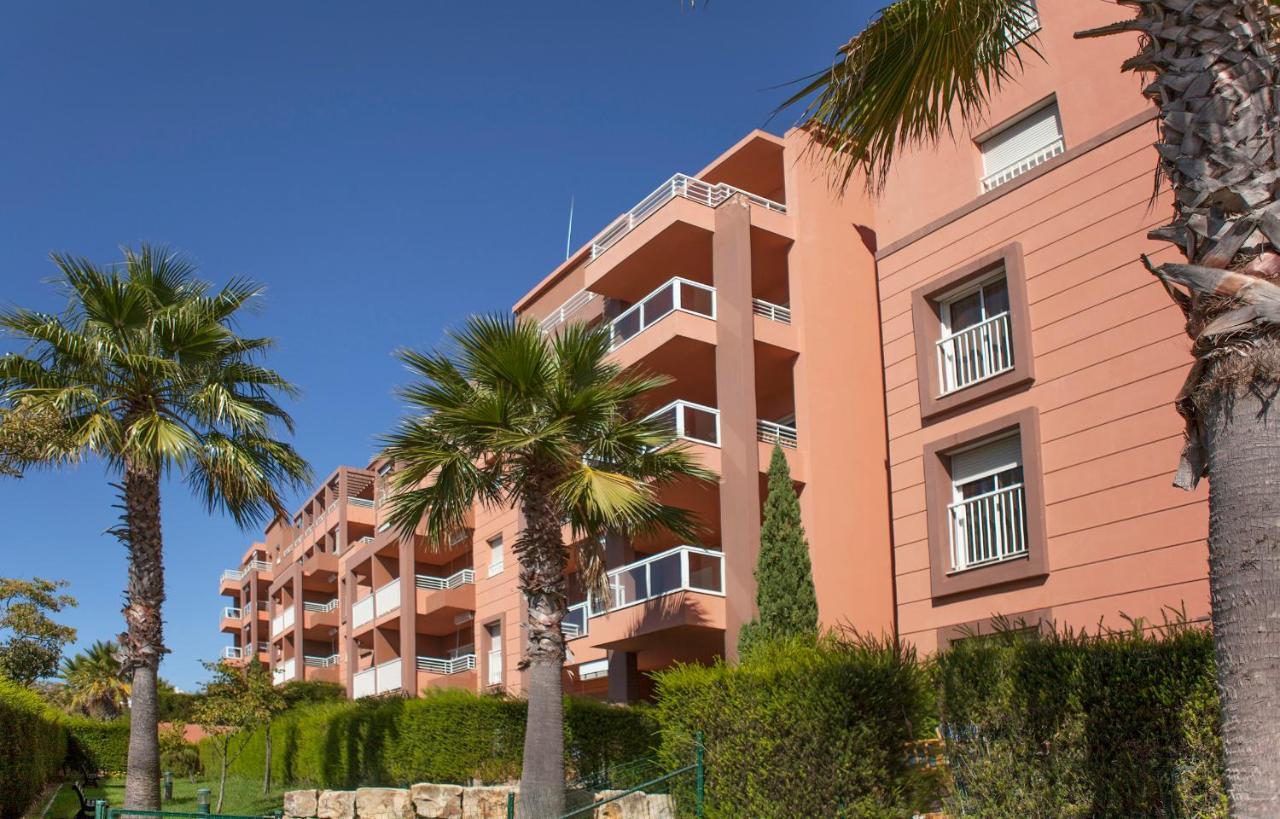 B02 - Fantastic Apartment With Pool Portimao Exterior photo